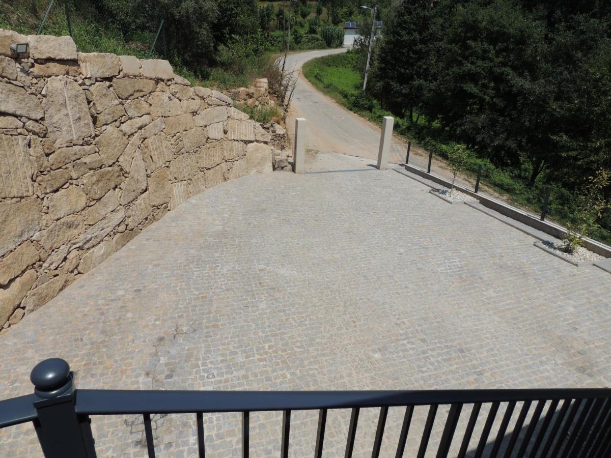 A Muralha Da Junqueira Amarante Luaran gambar